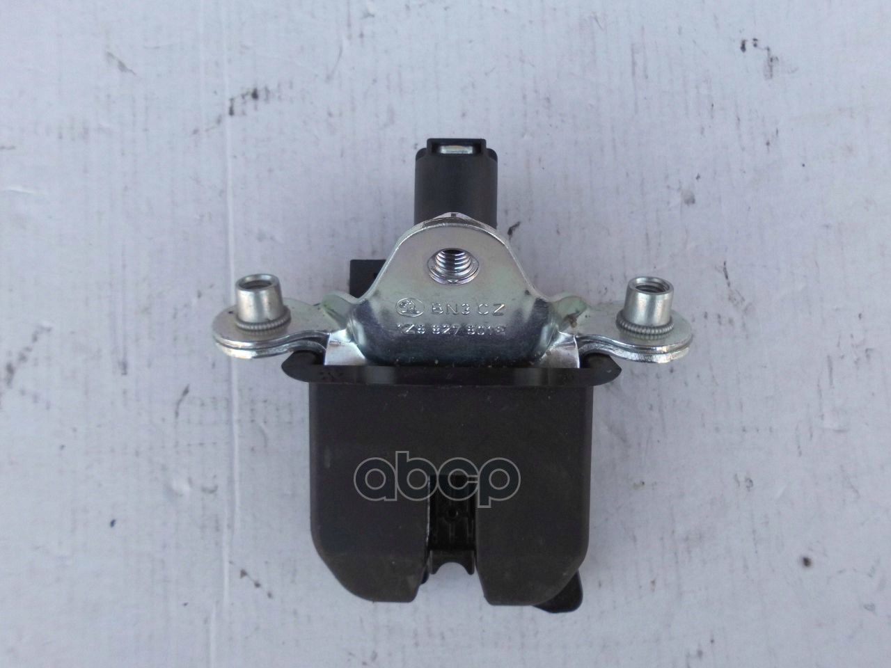 

Замок Двери Skoda Octavia (A5 1z-) 2004-2013 VAG арт. 1Z5827501E