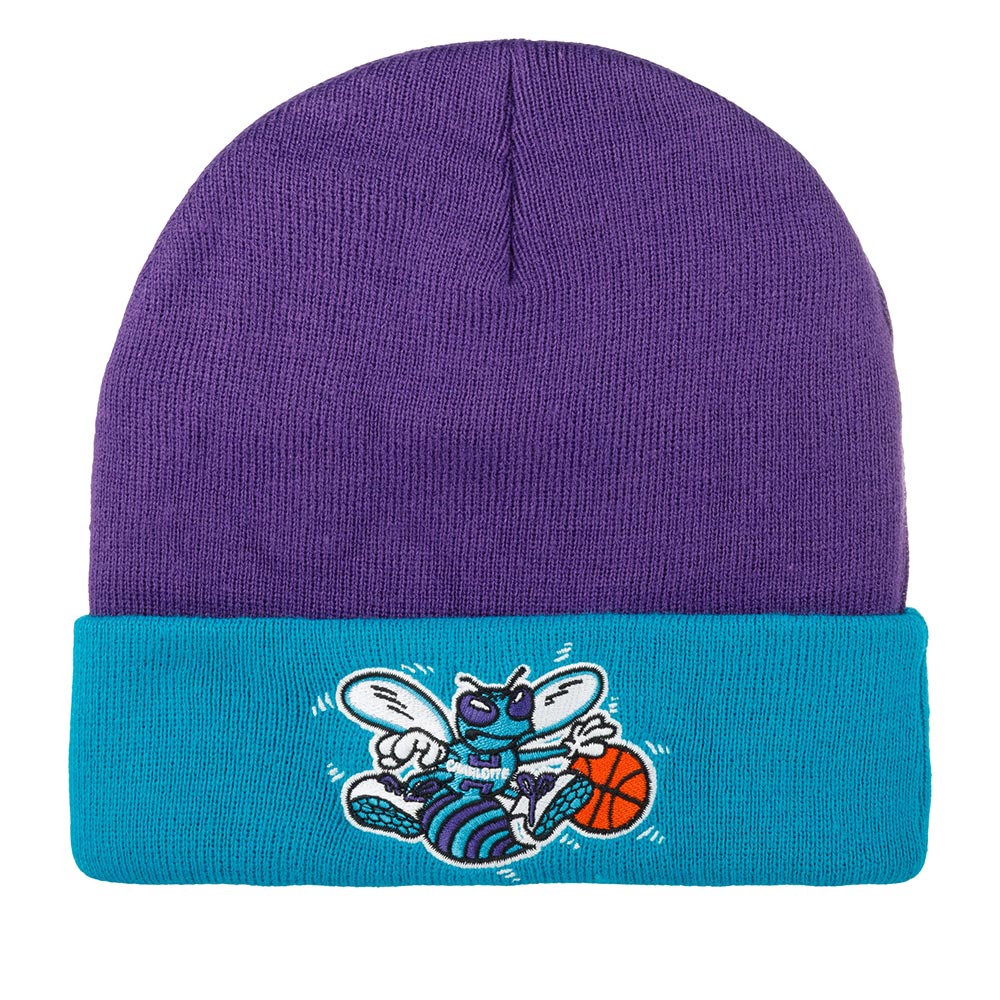 

Шапка бини унисекс Mitchell & Ness MN-NBA-EU174 Charlotte фиолетовая/бирюзовая, Фиолетовый;бирюзовый, MN-NBA-EU174-CHAHOR-PUR Charlotte Hornets NBA