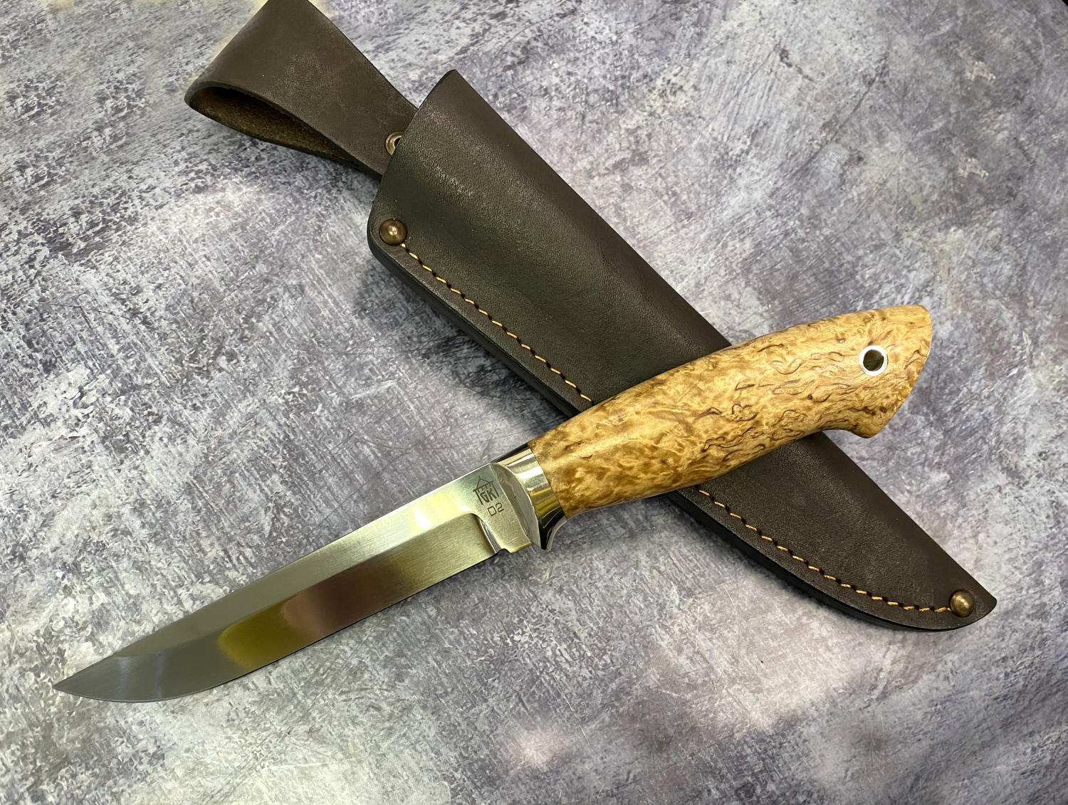 Нож Град Горький Лиман D2 карельская береза, мельхиор