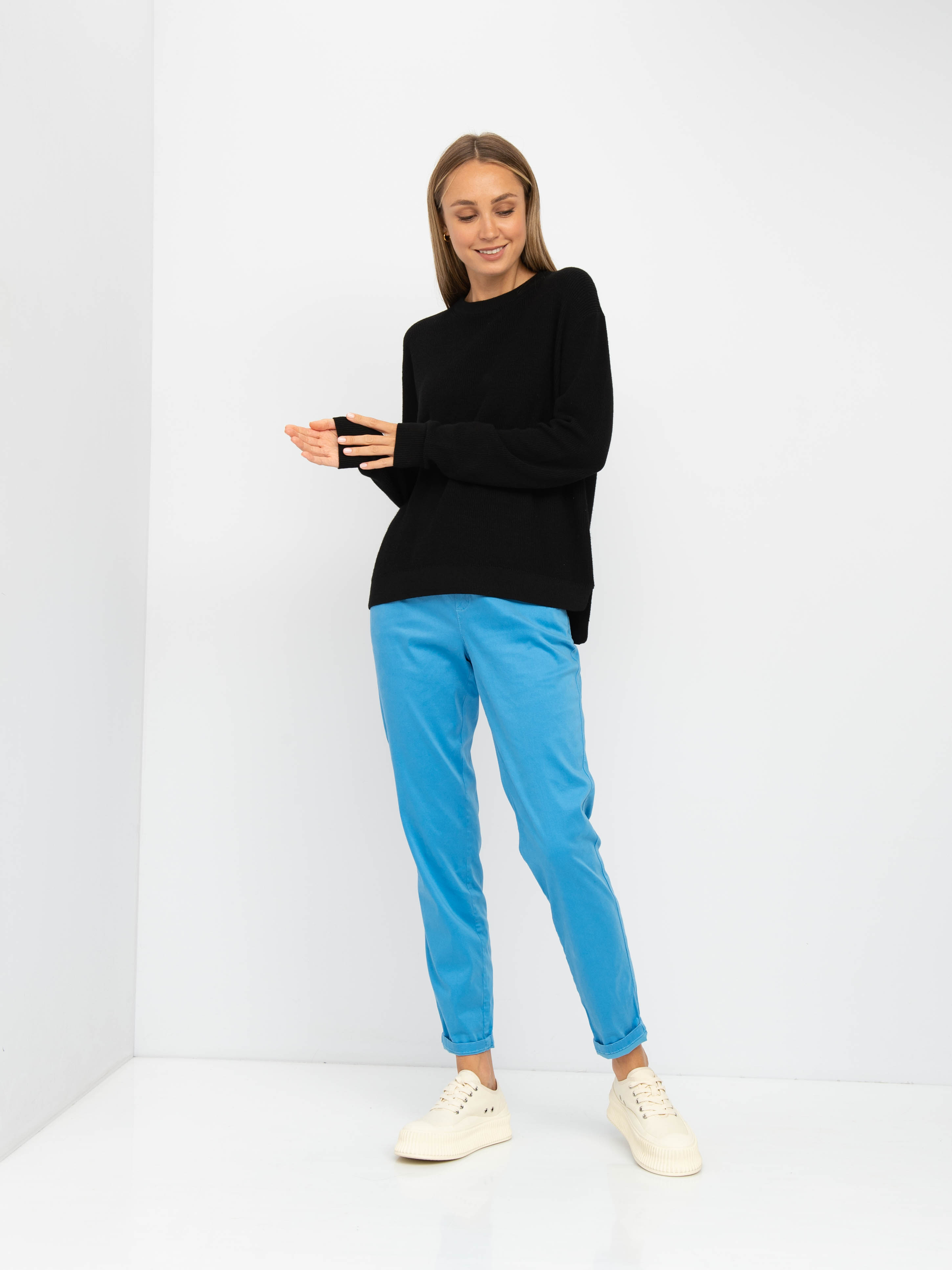 Брюки женские TAIFUN by GERRY WEBER 920977-19061-8700 голубые 40