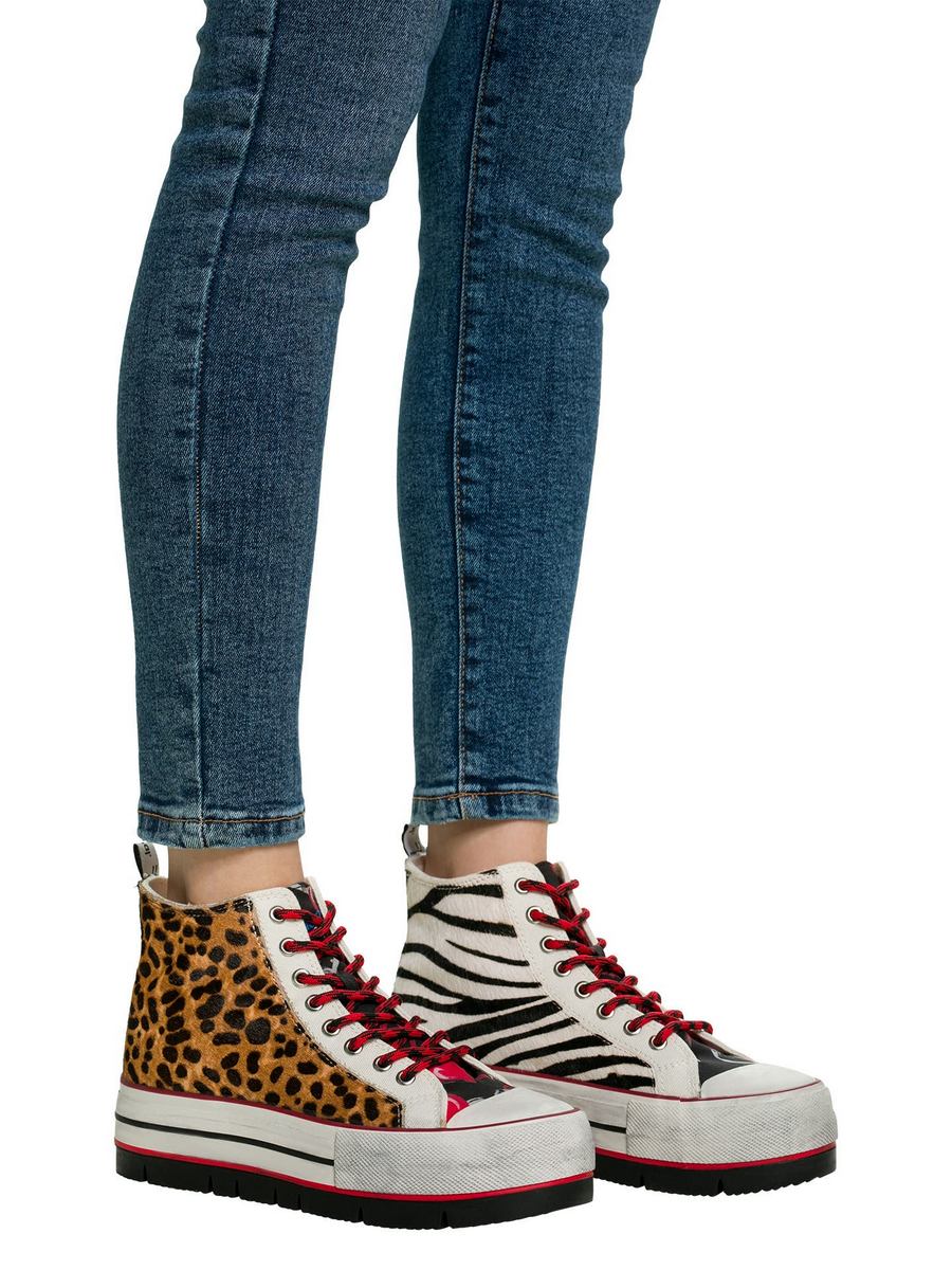 

Кеды женские Desigual 1372567 белые 39 EU, Белый, 001372567