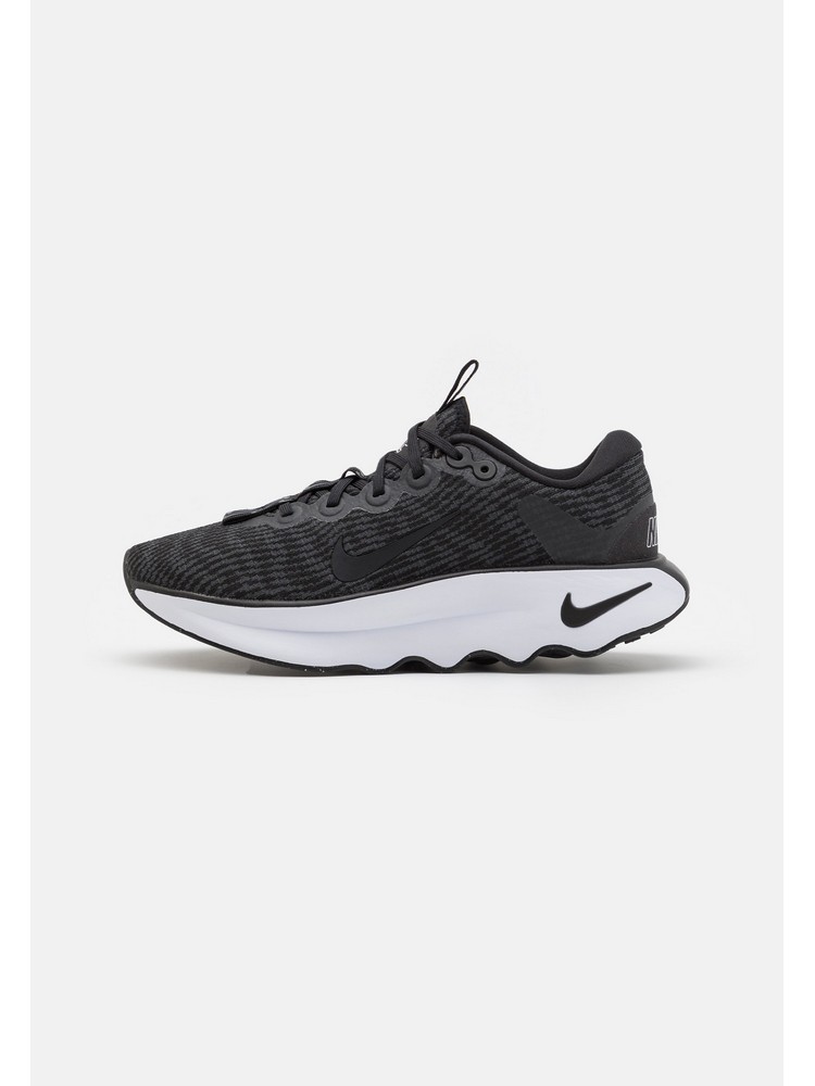 

Кроссовки женские Nike N1241A19G черные 44 EU, Черный, N1241A19G
