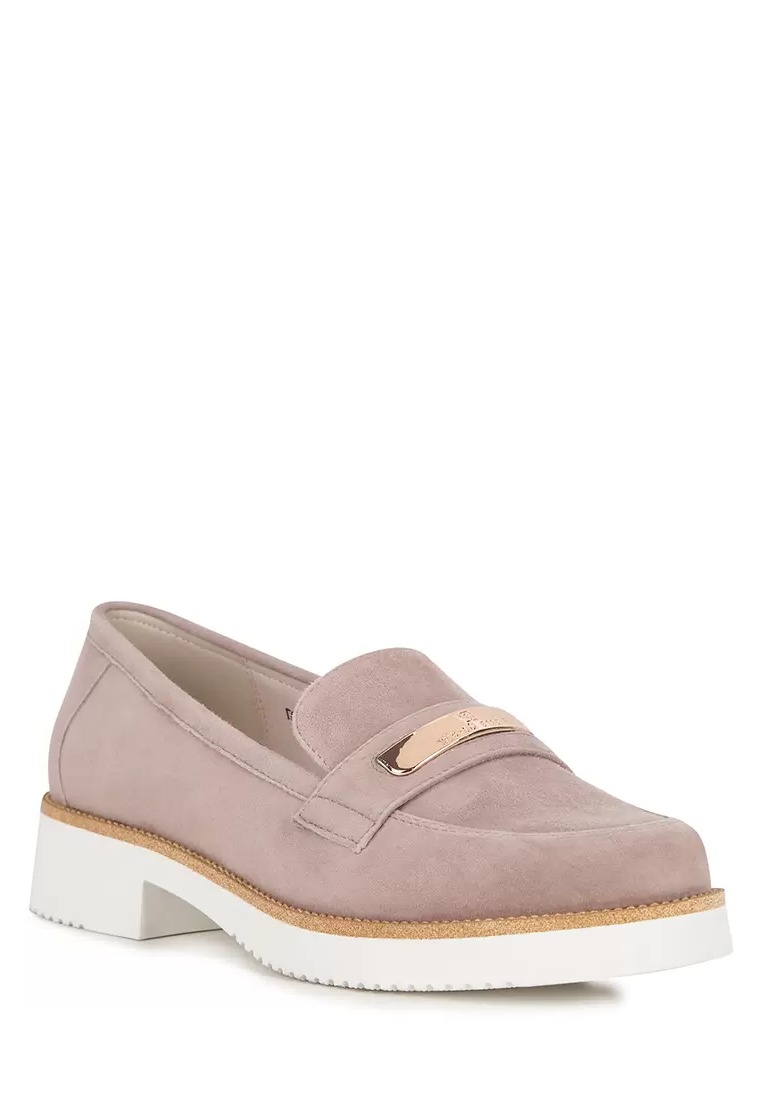 

Лоферы женские Pierre Cardin YC21SS-80 бежевые 37 RU, Бежевый, YC21SS-80