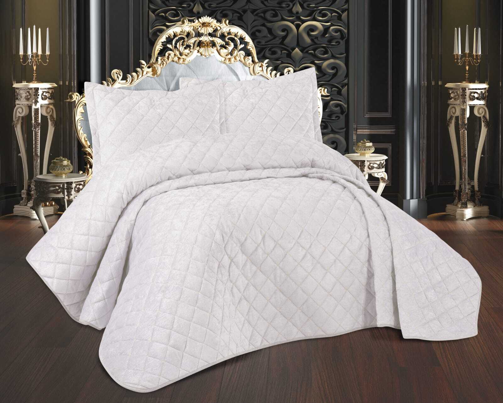 

Покрывало "DO&CO" Жаккард Стеганое 250x260 (50х70 2 шт.) AMELIA