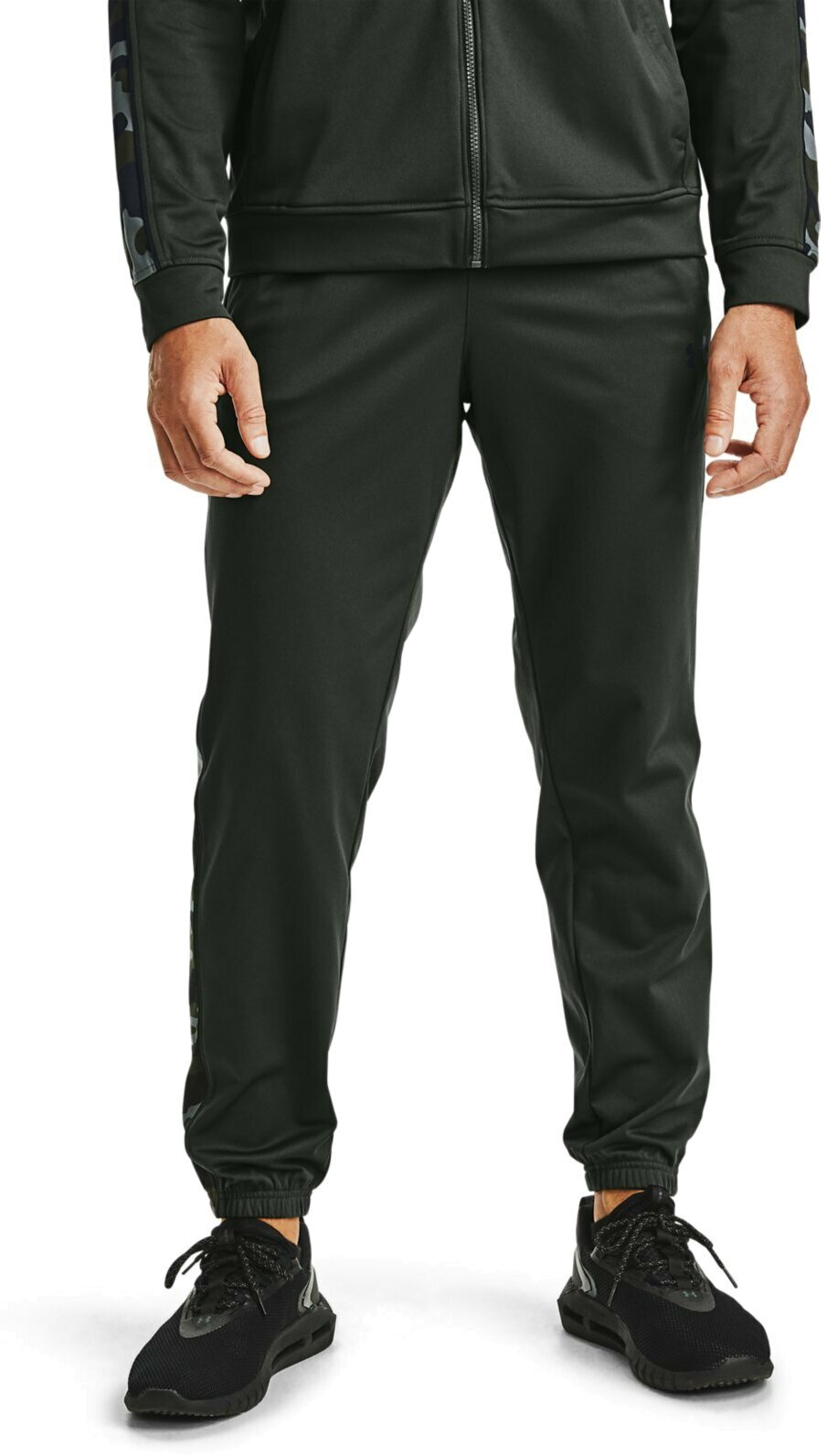 Спортивные брюки мужские Under Armour 1357143 зеленые SM