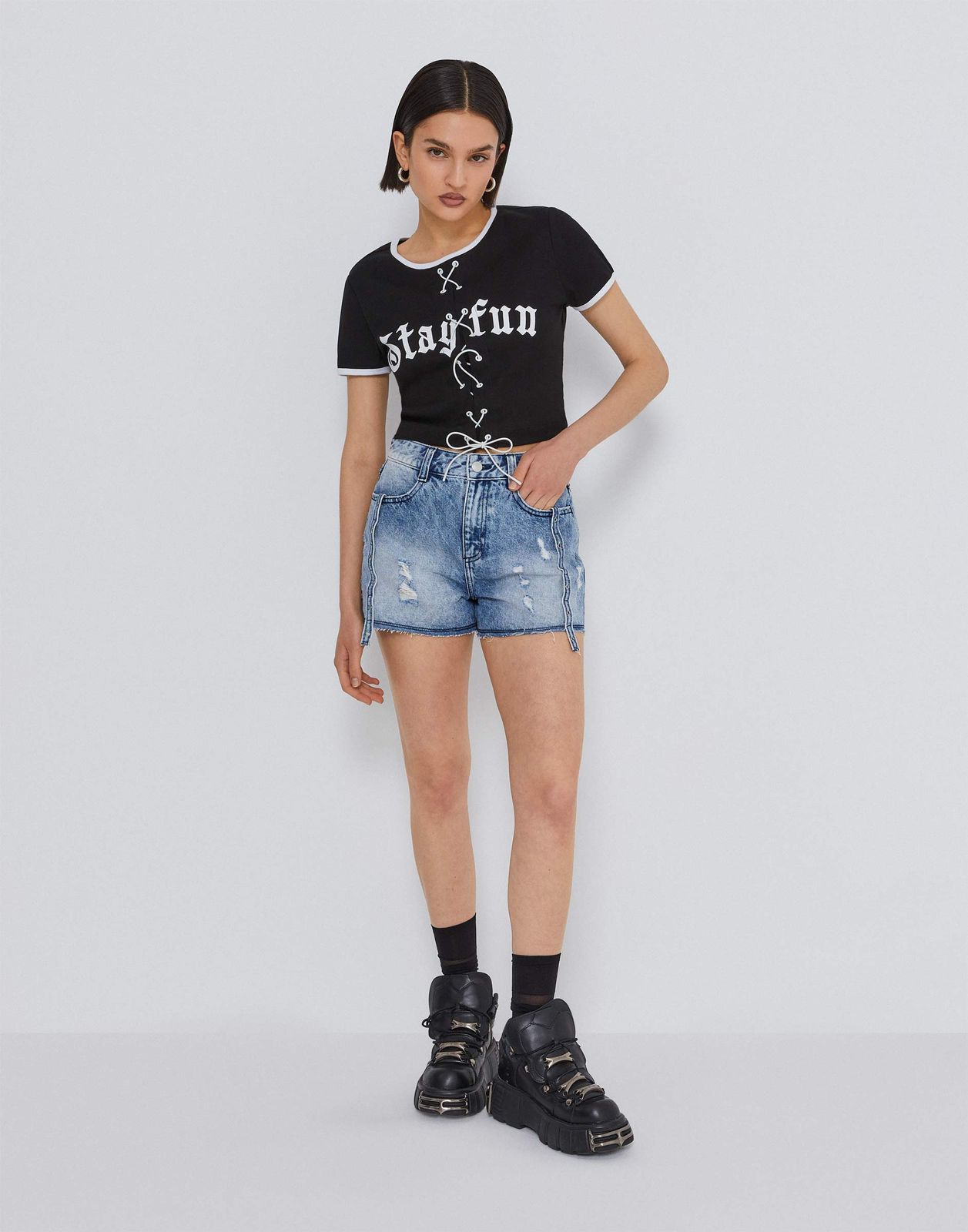 

Шорты для девочки Gloria Jeans GSH011390 синий /медиум айс/ 14-16л/170, GSH011390