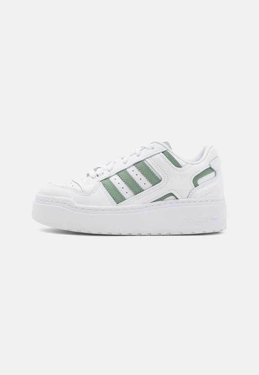 

Кеды женские Adidas AD111A2HG белые 43 1/3 EU, Белый, AD111A2HG