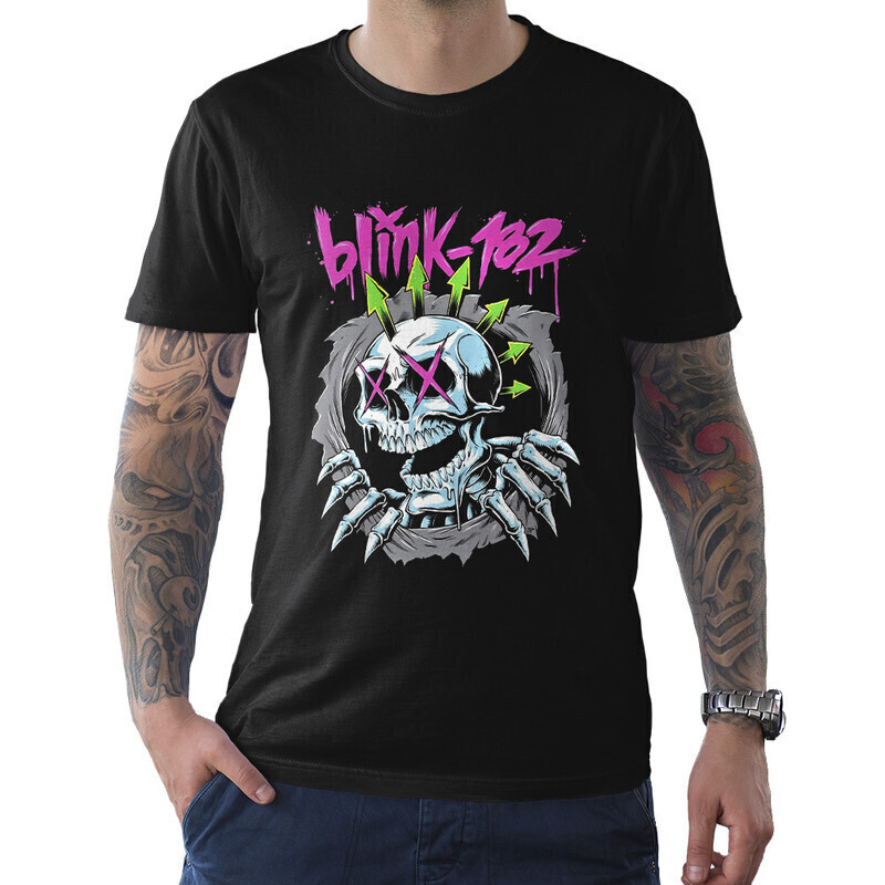 

Футболка мужская Dream Shirts Blink-182 1000590222 черная 3XL, Blink-182 1000590222