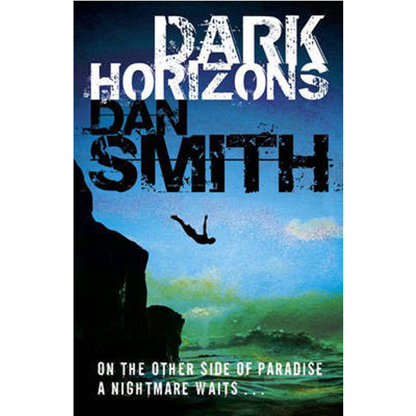 

Dark Horizons / Smith, Dan