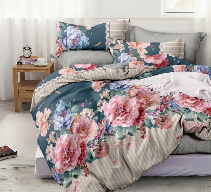 

Комплект постельного белья "Цветные сны" евро, наволочки 70x70 см, поплин