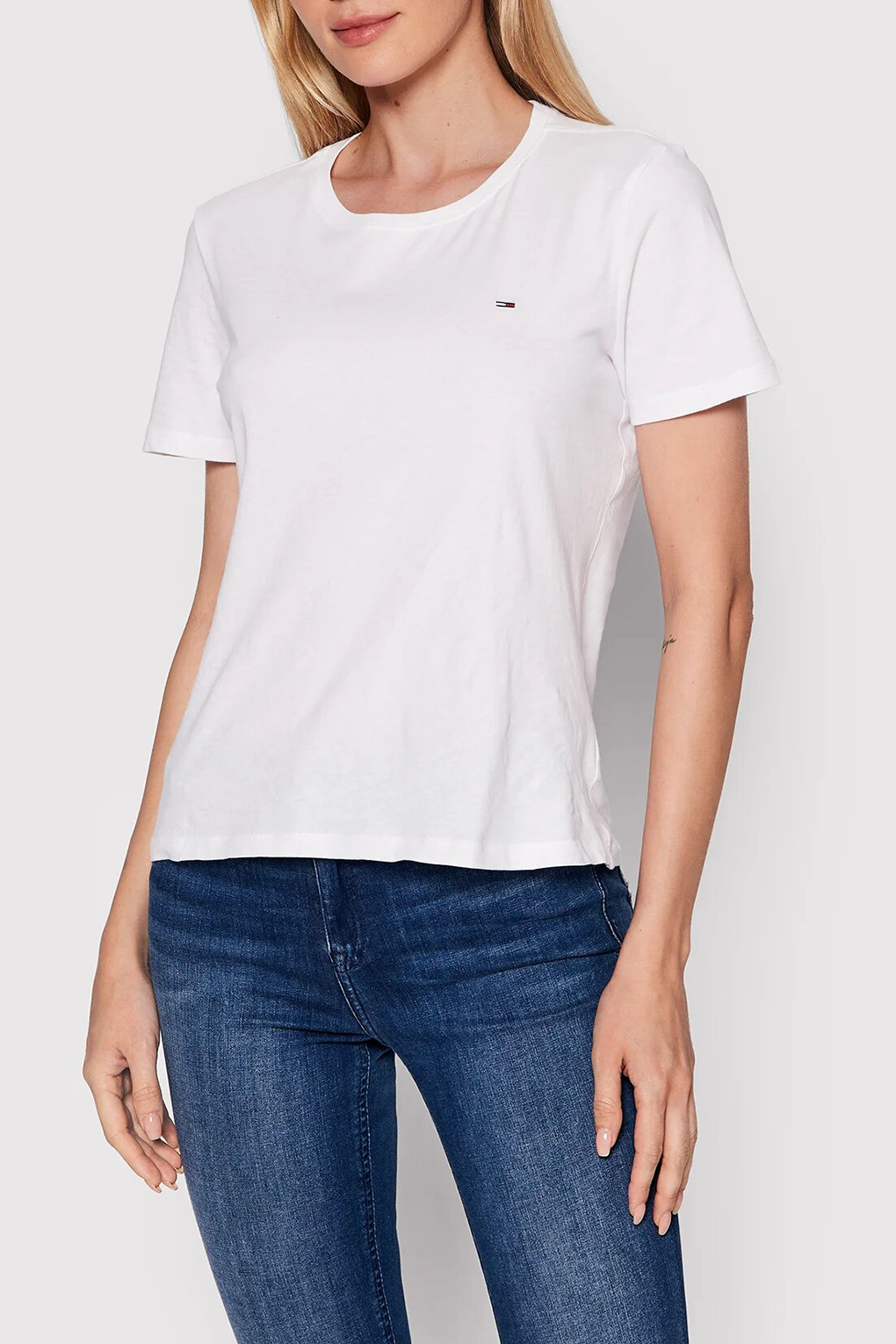 

Футболка женская Tommy Jeans DW0DW14616 белая XS, Белый, DW0DW14616