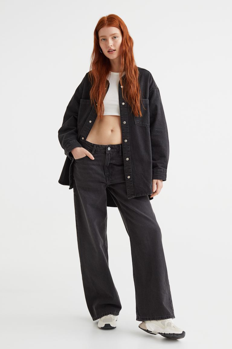 

Джинсы женские H&M 1105538001 черные 42 EU (доставка из-за рубежа), Черный, 1105538001