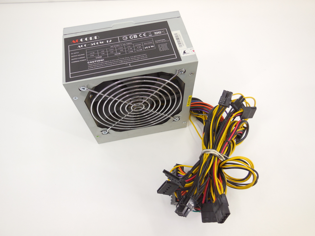 Блок питания Accord ATX 500W ACC-500W-12 (24+4+4pin) APFC 120mm fan 4xSATA