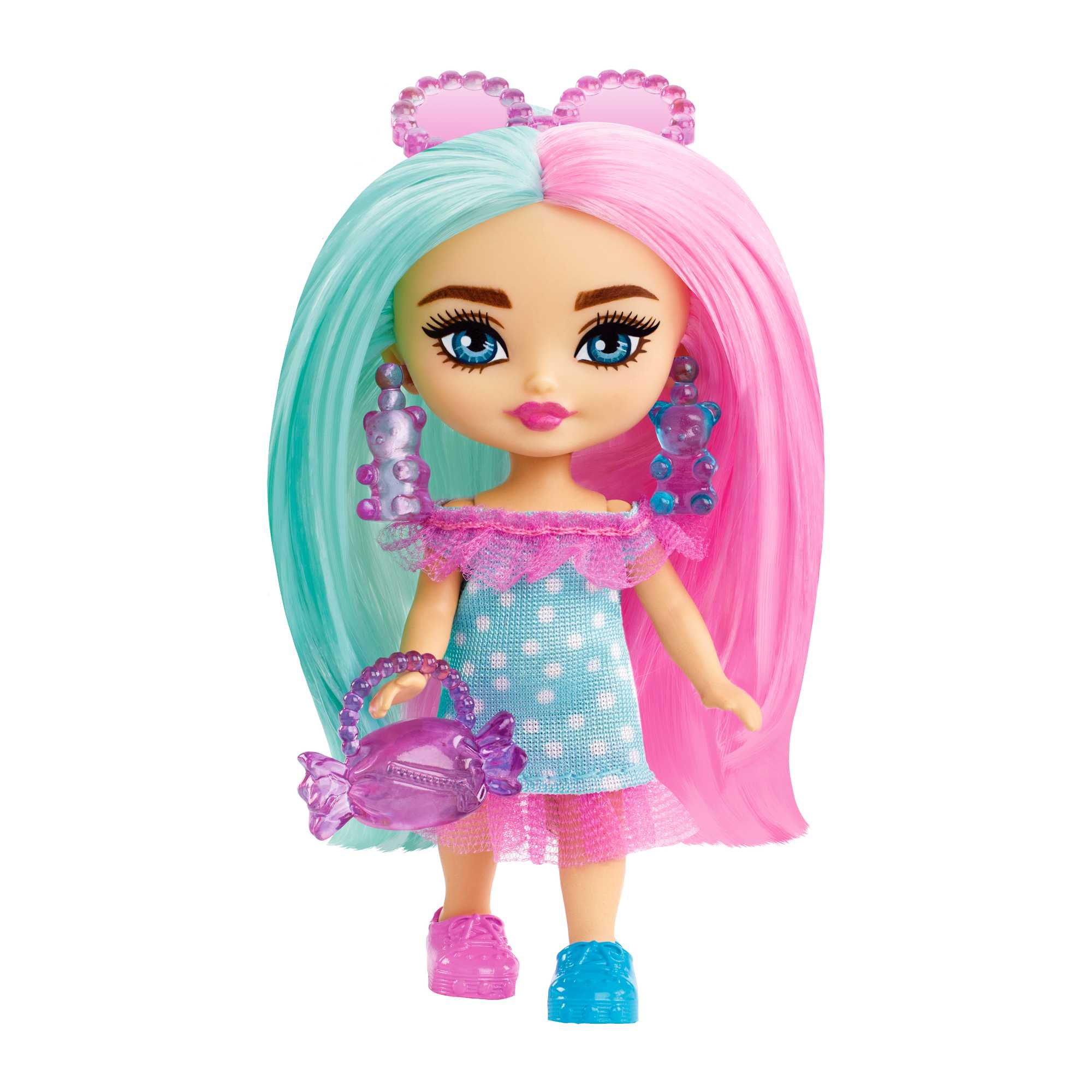 

Кукла Barbie Extra Mini Minis в платье в горошек, с аксессуарами и подставкой, HPH21