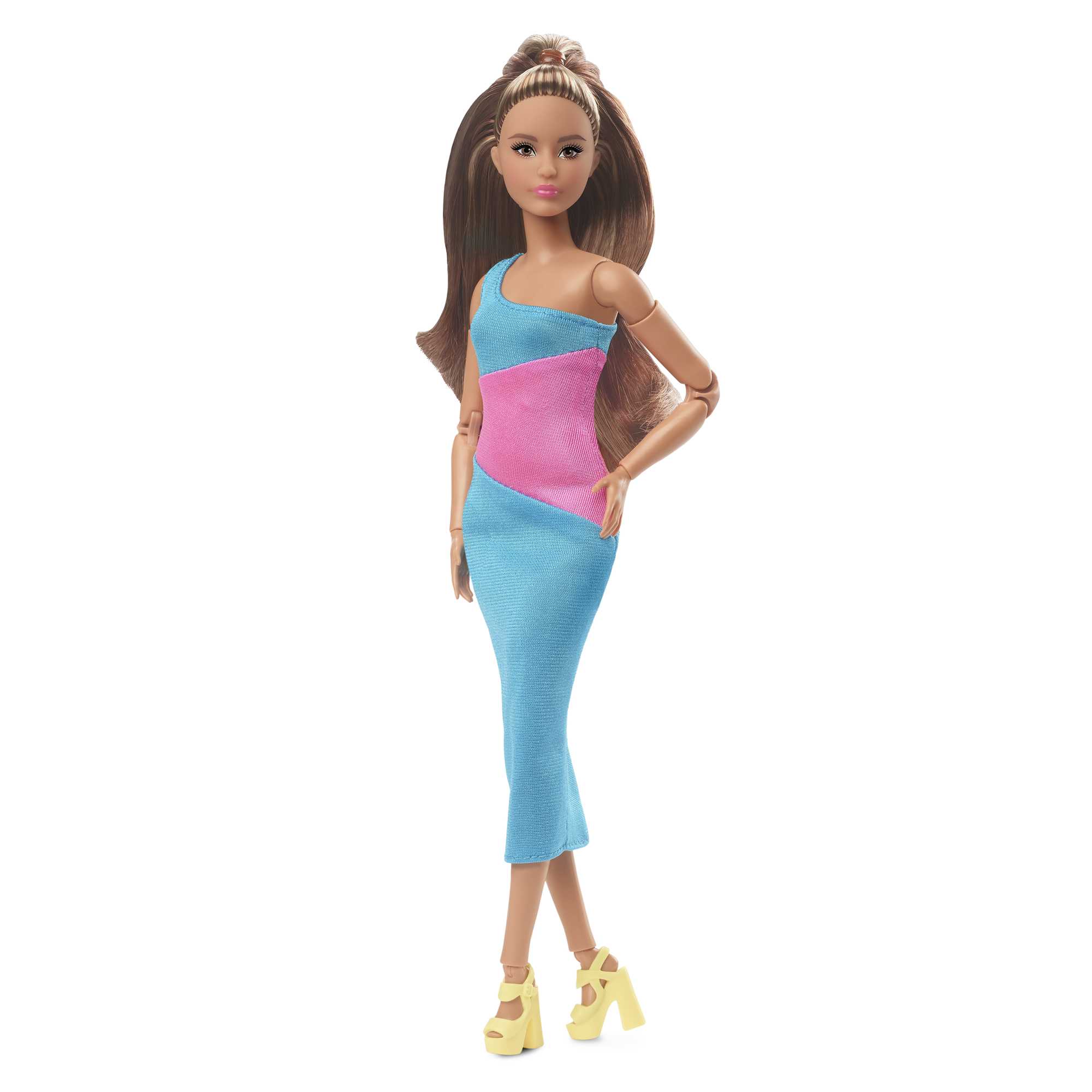 Кукла Barbie Signature Looks с шарнирами, брюнетка в платье миди на одно плечо, HJW82 кукла barbie принцесса брюнетка в ярком платье gjk15