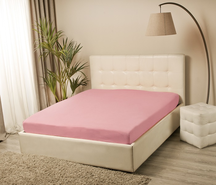 

Простыня VIOLETT трикотажная на резинке 160x200х25 розовый Kupu-Kupu