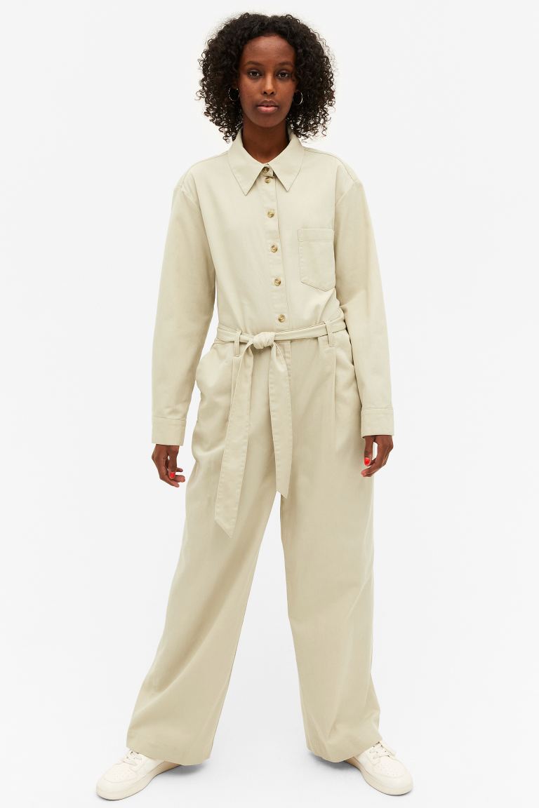 

Комбинезон женский Monki 1108572001 бежевый M (доставка из-за рубежа), 1108572001