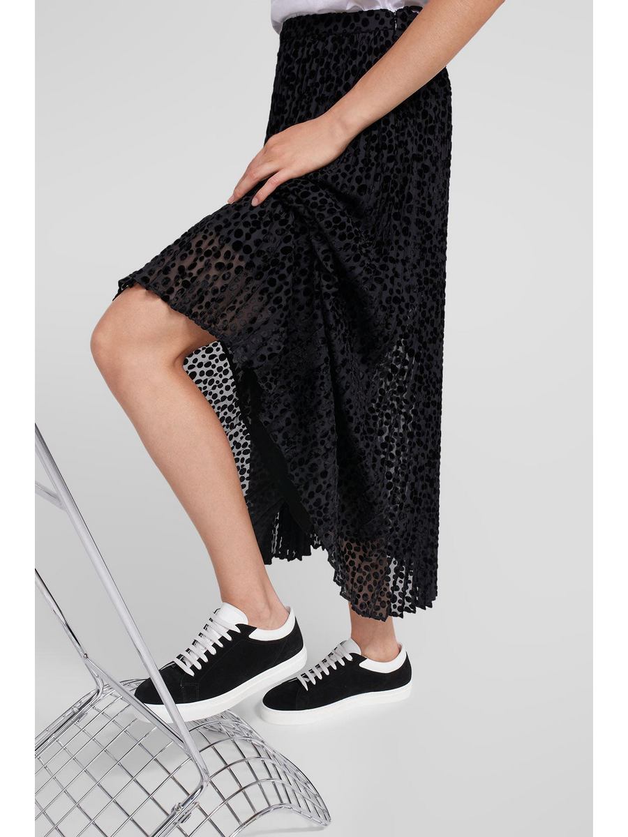 

Кеды женские Emporio Armani 1420736 черные 39 EU, Черный, 001420736