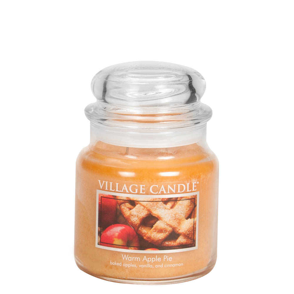 фото Ароматическая свеча village candle "warm apple pie", средняя