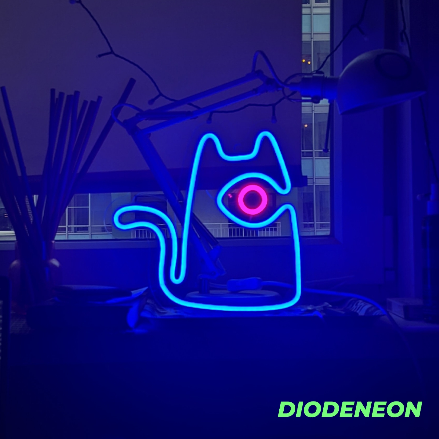 Неоновый LED светильник DIODENEON Магический кот