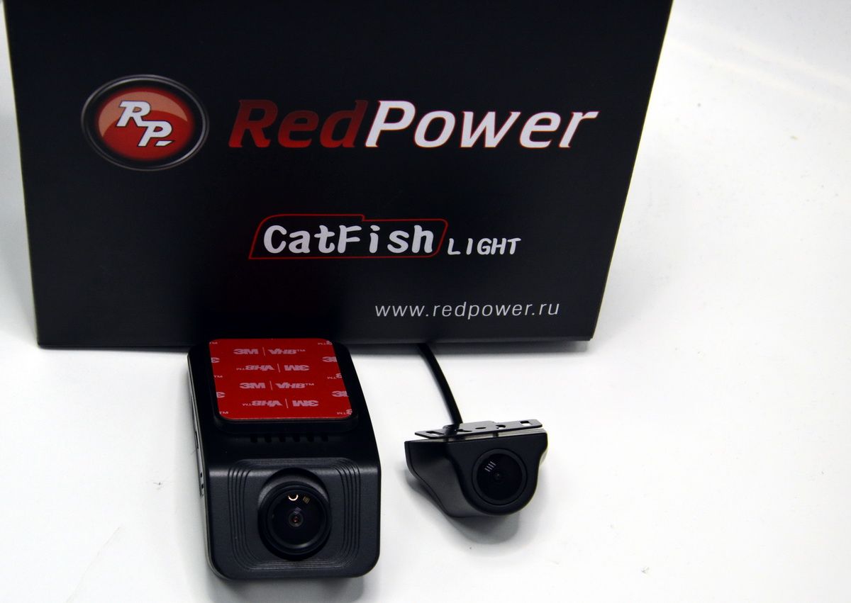 Видеорегистратор автомобильный Redpower CatFish Light 6290 с двумя камерами