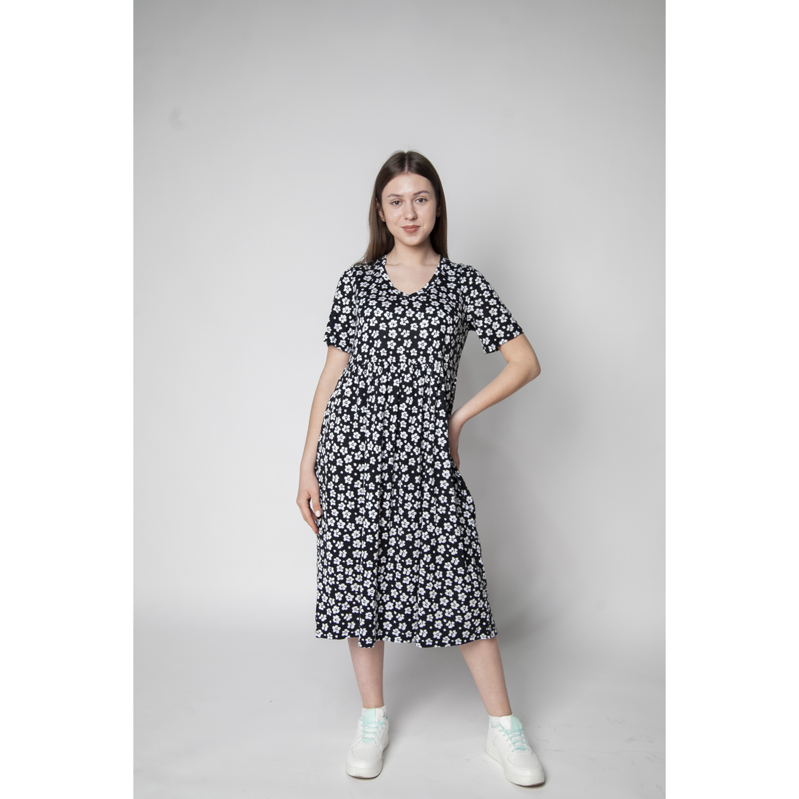 Платье женское Instance flowers черное 54 RU