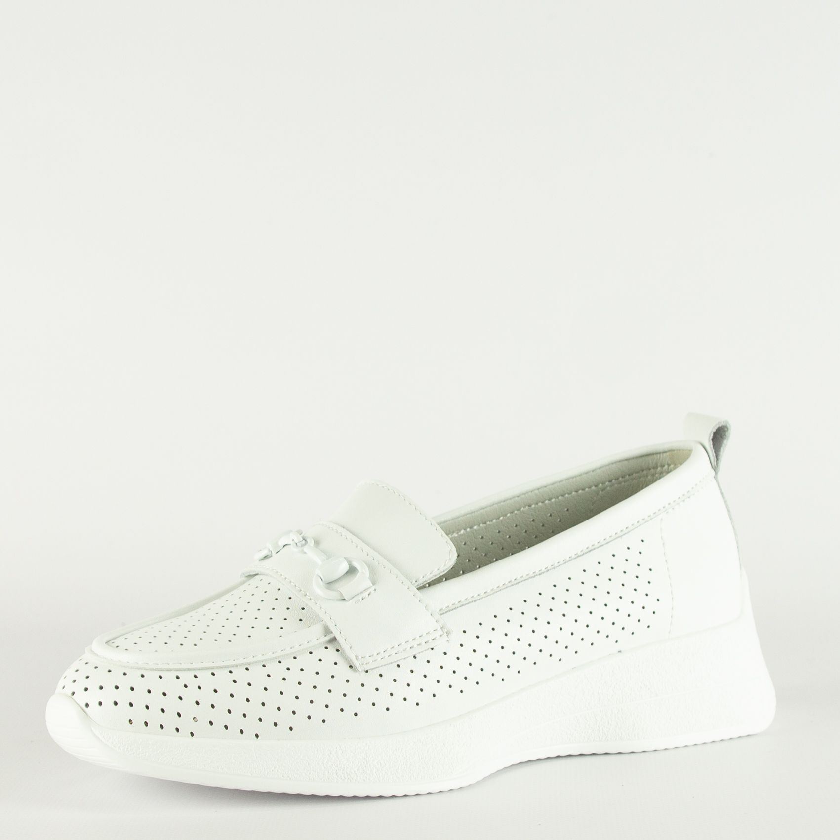 

Лоферы женские COVANI DXT-23SS-LM3-22103-1 белые 40 RU, Белый, DXT-23SS-LM3-22103-1