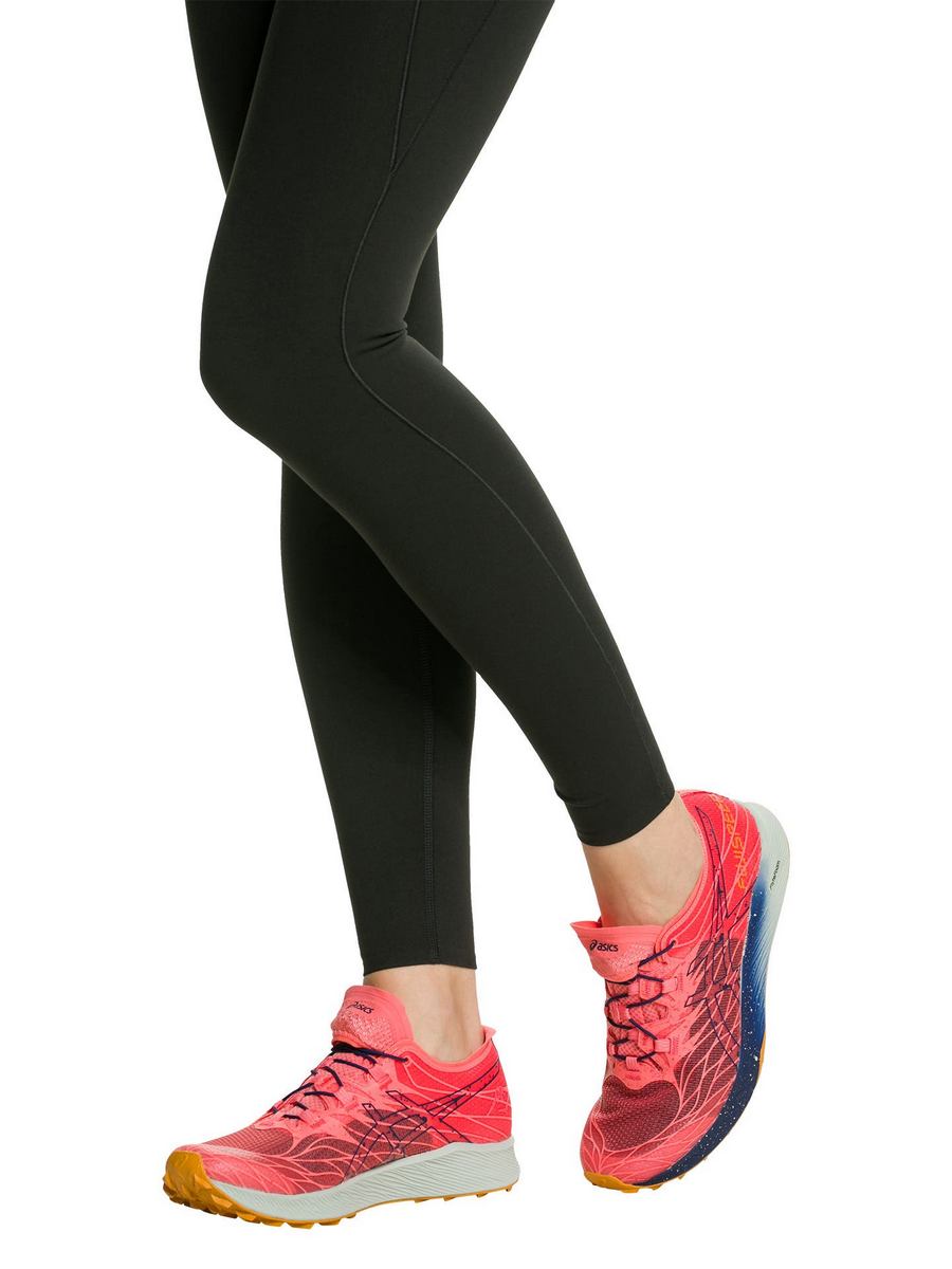 

Кроссовки женские Asics 1388205 розовые 39.5 EU, Розовый, 001388205