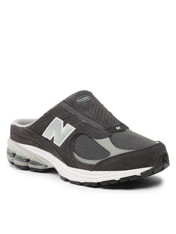 

Сабо M2002RMC New Balance Черный 40 EU, M2002RMC