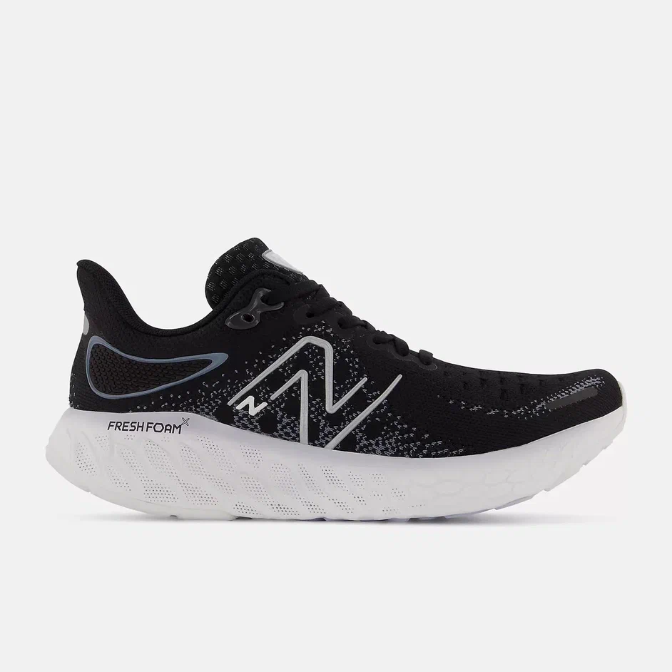 

Спортивные кроссовки женские New Balance Fresh Foam X черные 8.5 US, Черный, Fresh Foam X