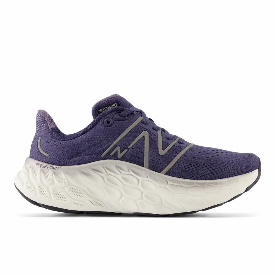 

Спортивные кроссовки женские New Balance Fresh Foam X More V4 фиолетовые 7 US, Фиолетовый, Fresh Foam X More V4