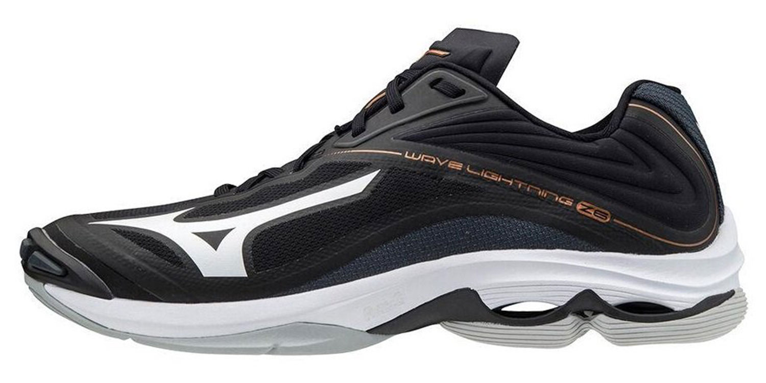 фото Кроссовки мужские mizuno wave lightning z6 черные 8 uk