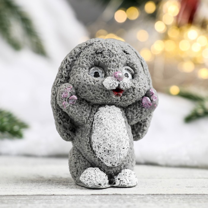 

Фигурное мыло Зайка с пузиком серый, 60гр, 3,5х3,5х7см