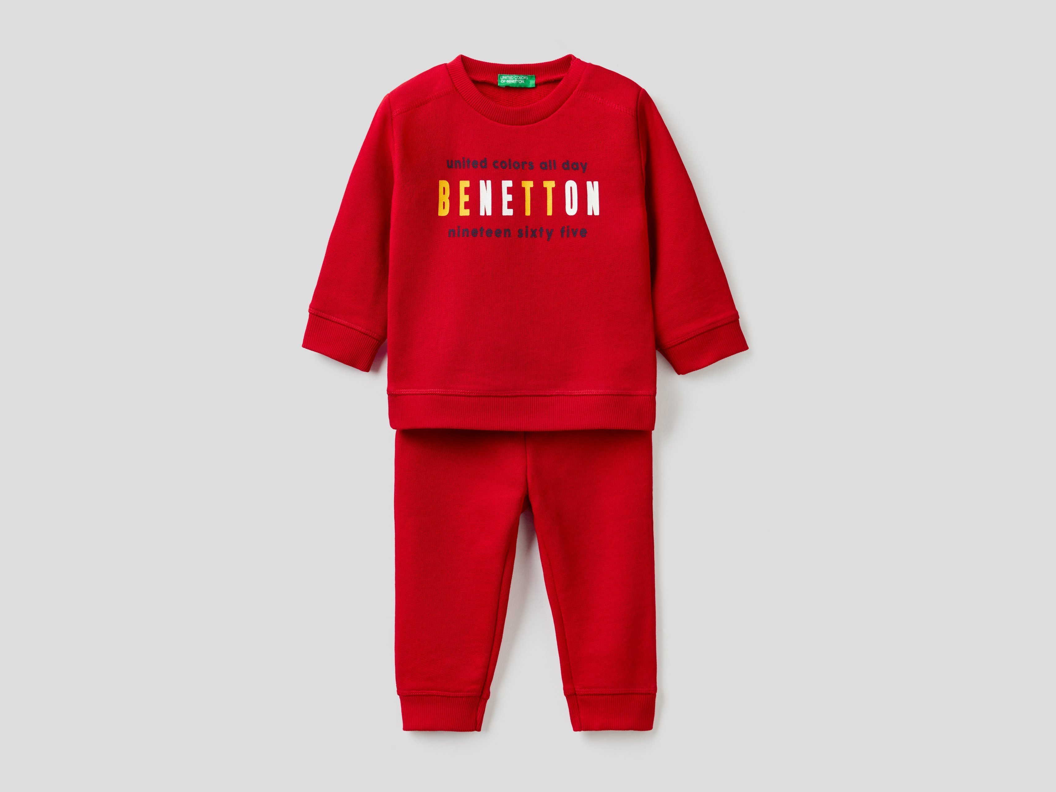 фото Костюм для мальчиков benetton цв. красный р.80 united colors of benetton