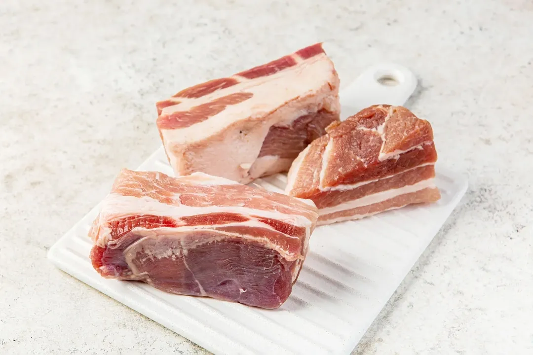 

Грудинка свиная без кости ВкусВилл охлажденная +-400 г