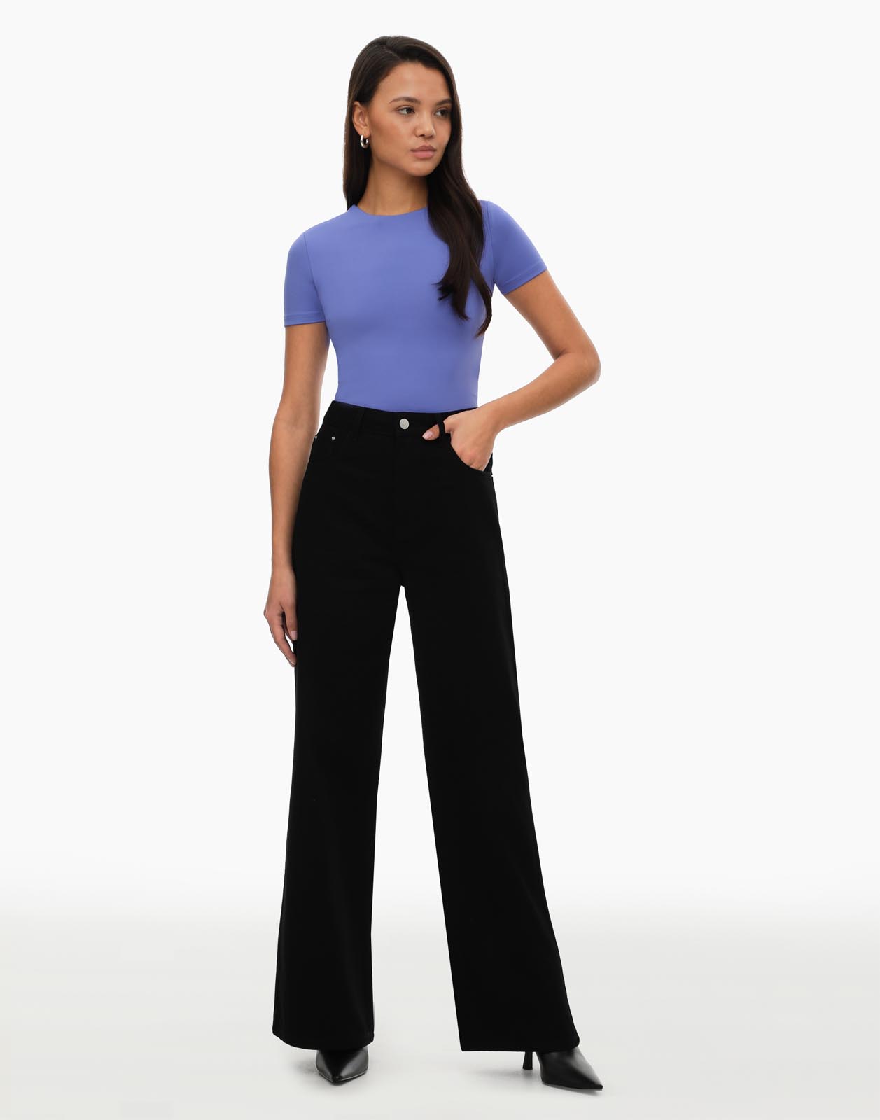

Брюки женские Gloria Jeans GJN028219 черные 38/158, Черный, GJN028219
