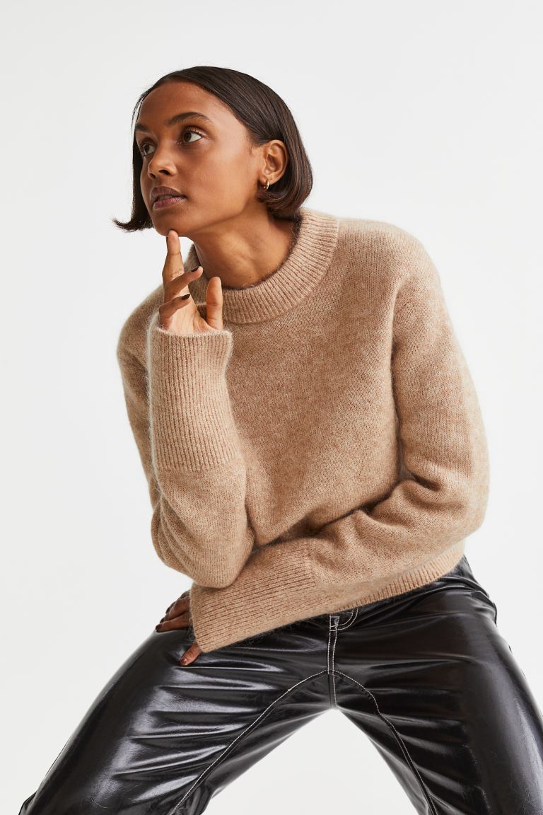 

Джемпер женский H&M 1109602002 бежевый S (доставка из-за рубежа), 1109602002