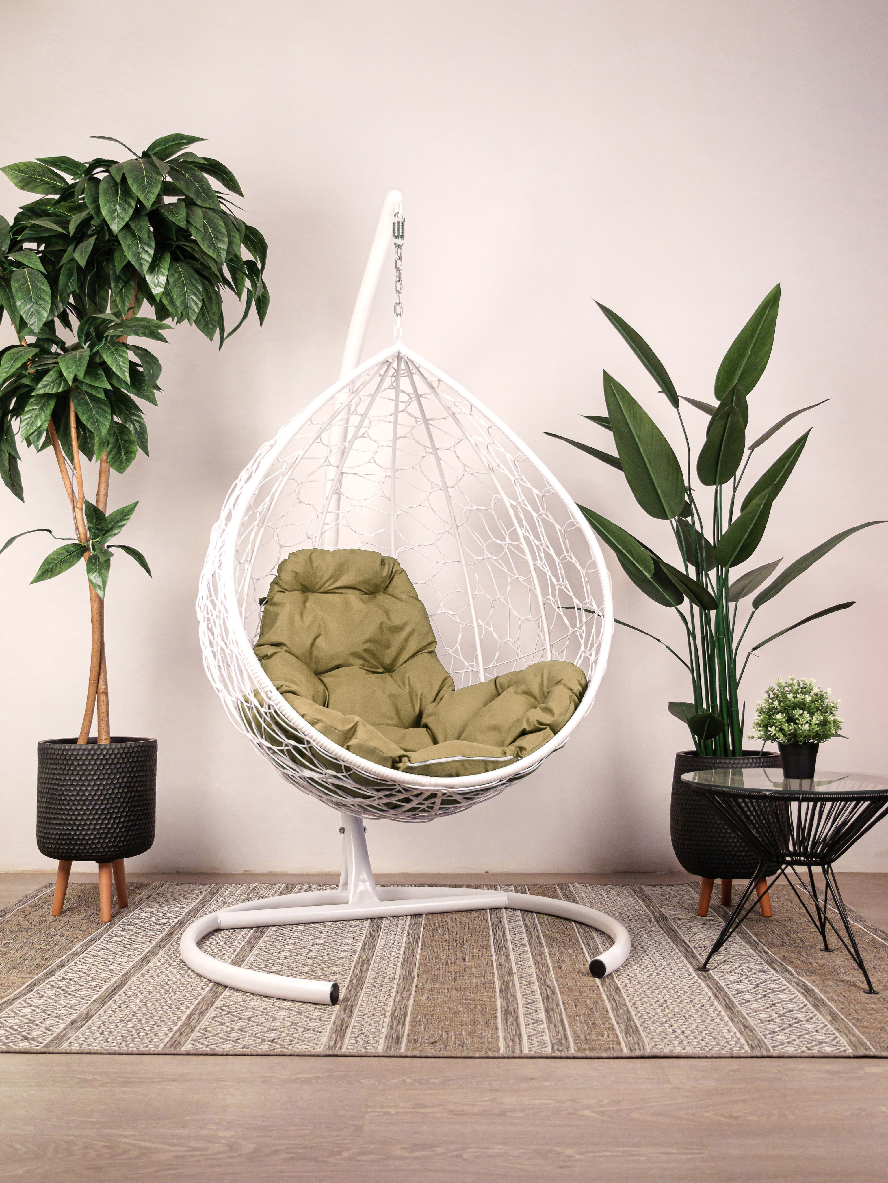 Подвесное кресло белое, ротанг 23071730 бежевая подушка