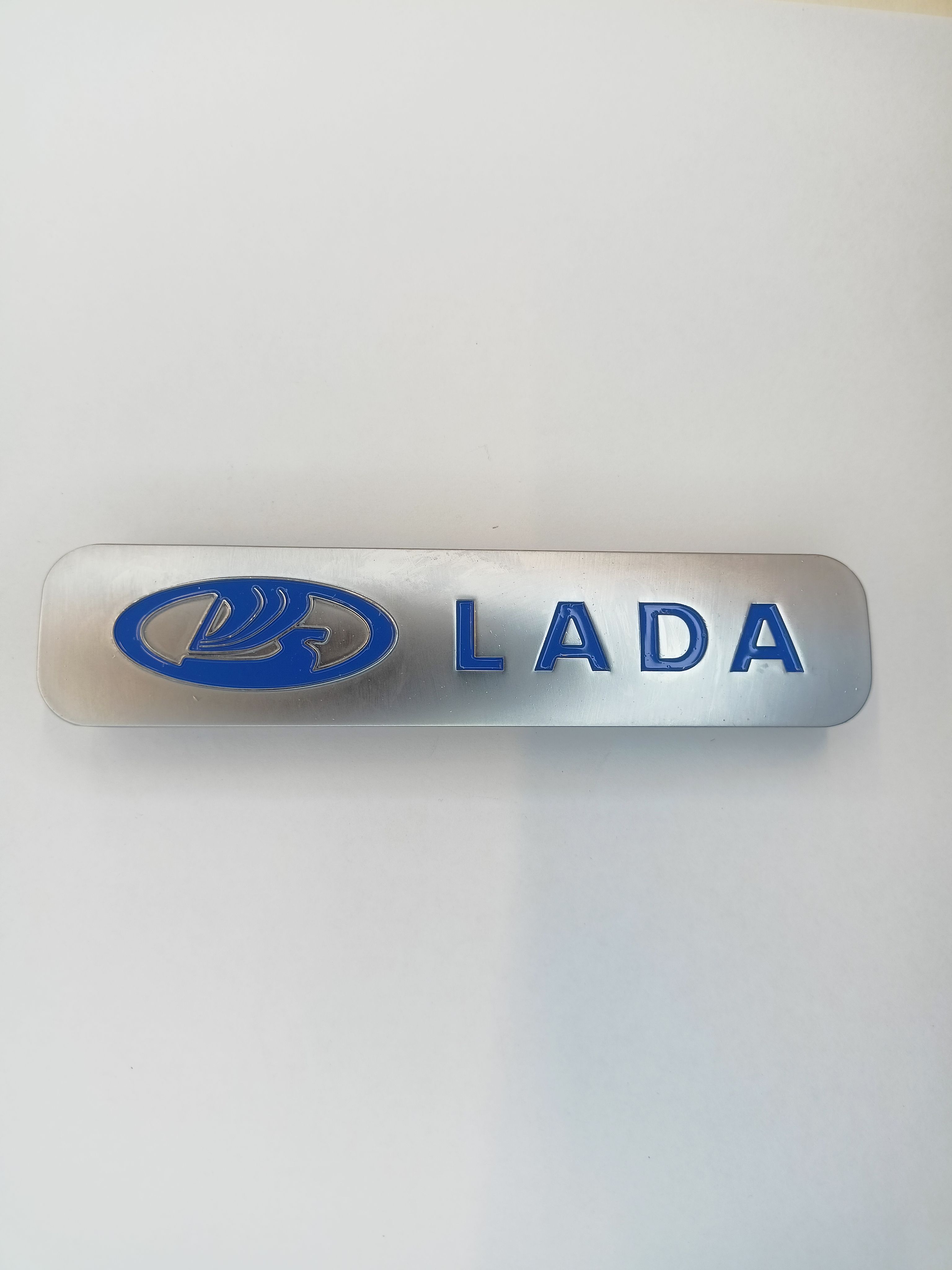 

Логотип для ЭВА ковриков БОЛЬШОЙ, LADA