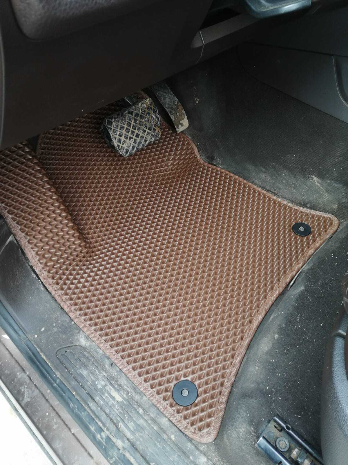 

Автомобильные Коврики EVA (ЭВА) на Volkswagen TOUAREG 2 (2010 - 2018), комплект в салон