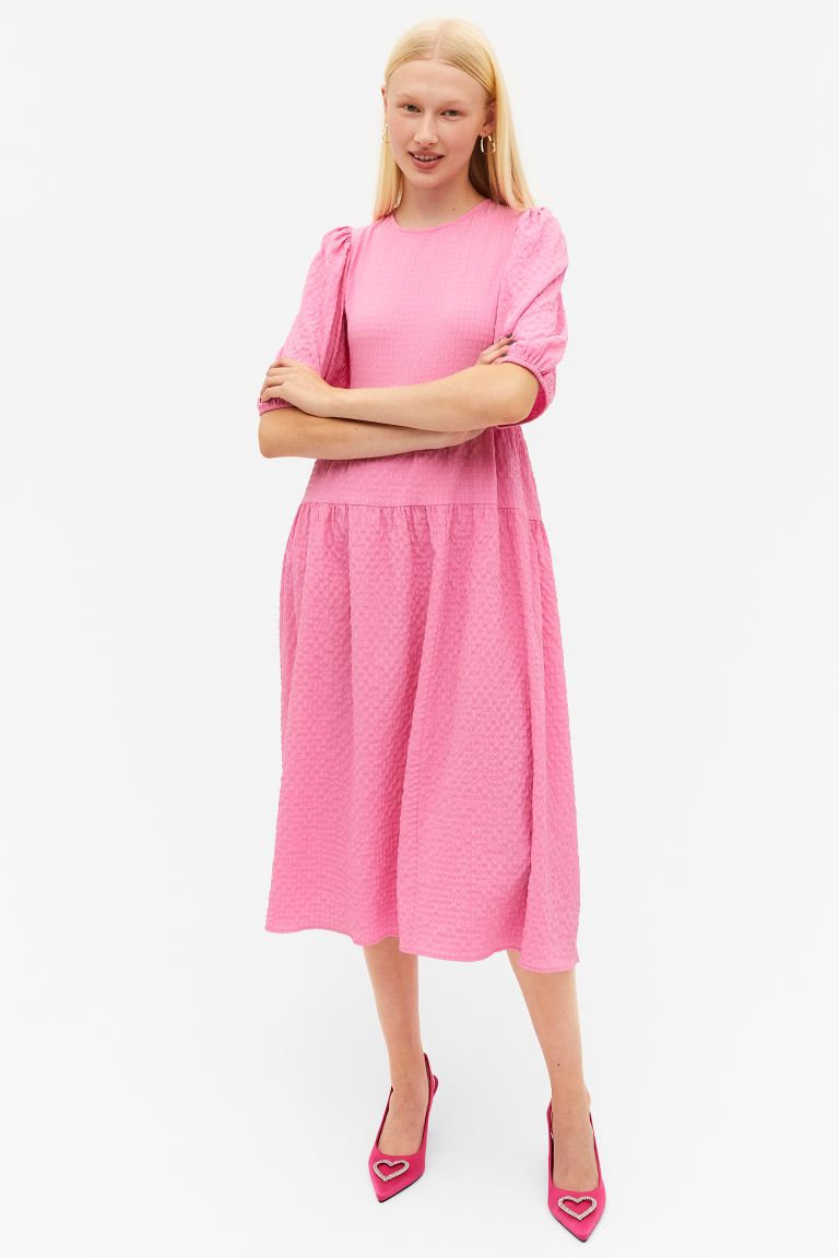 

Платье женское Monki 1110954003 розовое L (доставка из-за рубежа), Розовый, 1110954003