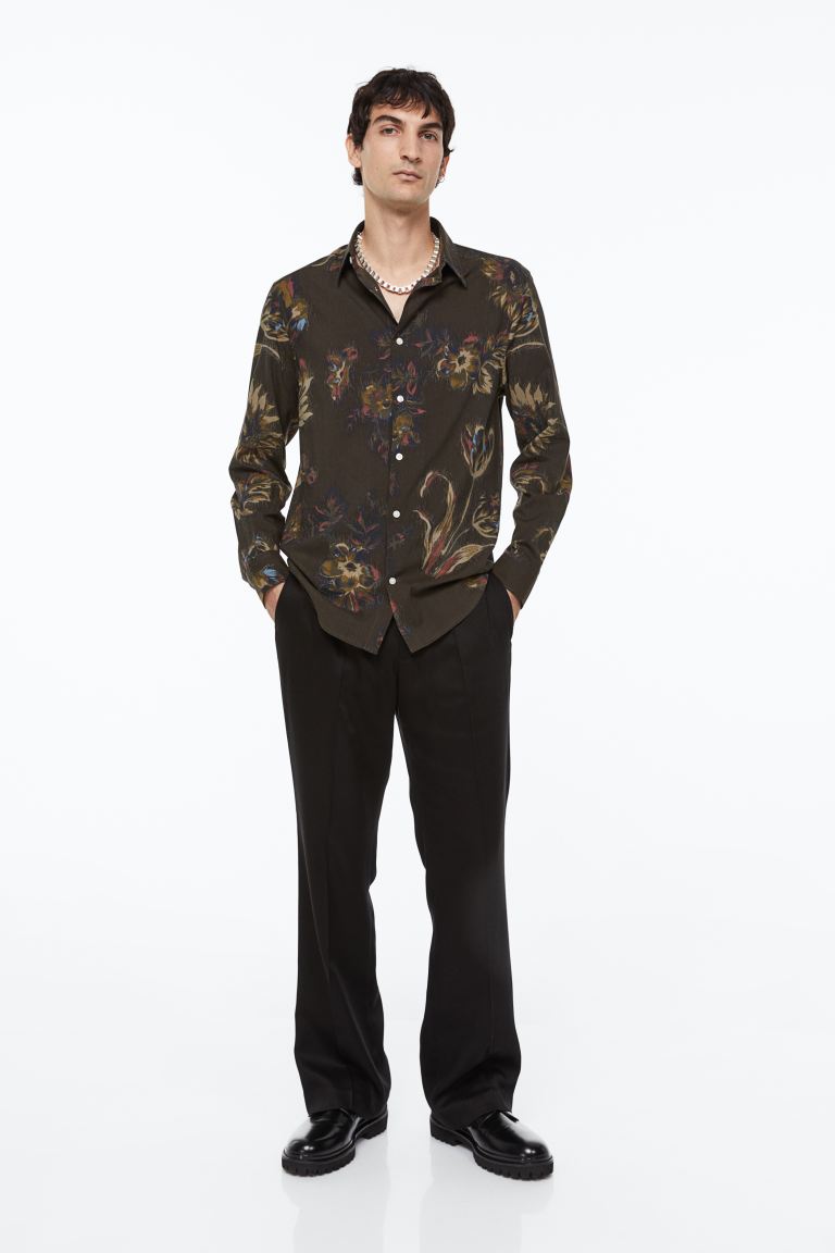 

Брюки мужские H&M 1111053001 черные 46 RU (доставка из-за рубежа), Черный, 1111053001