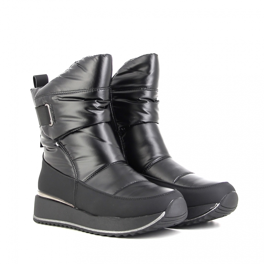 

Дутики женские Baden JE146-020 черные 36 RU, JE146-020