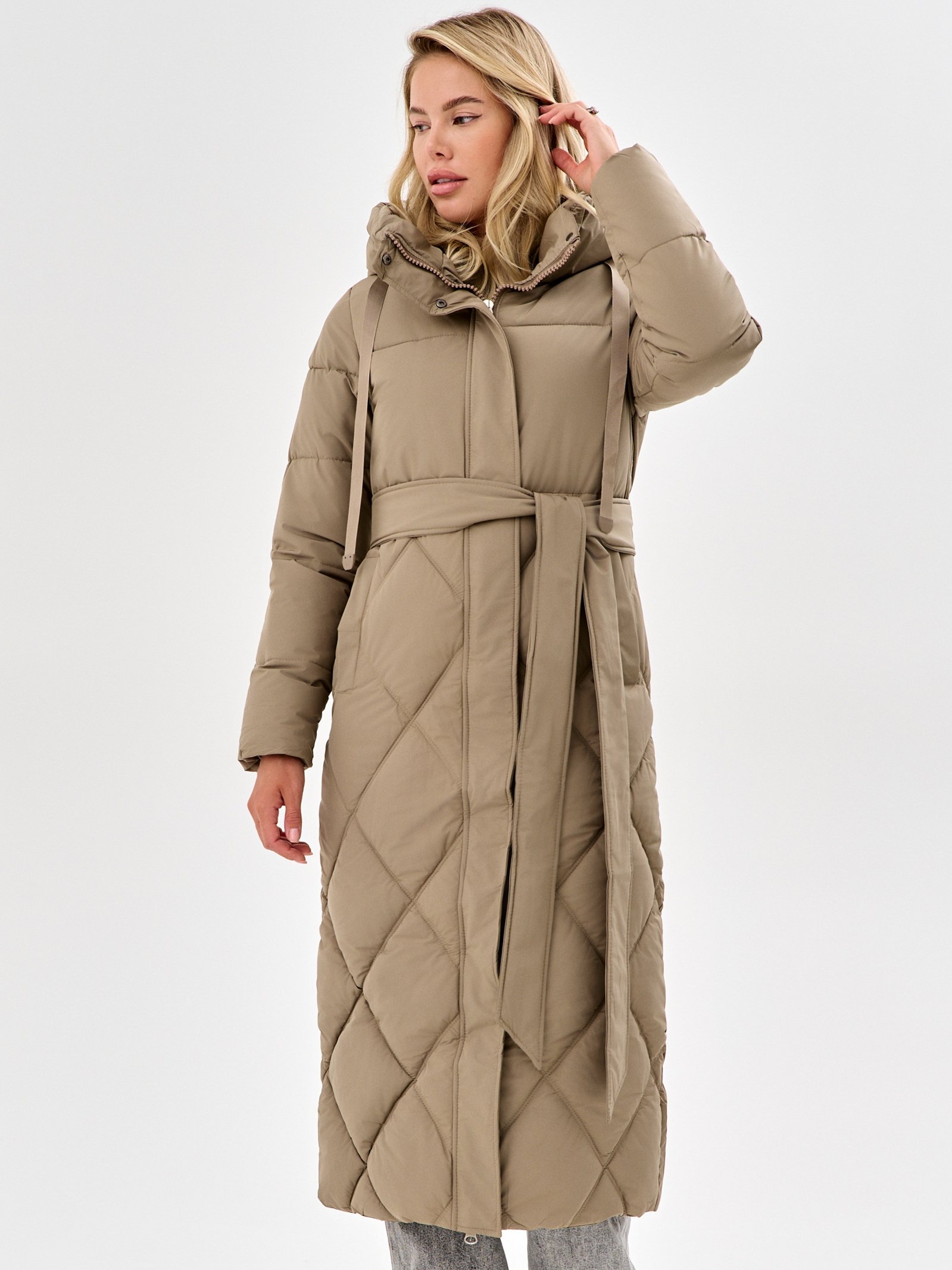 Пальто женское SENDERO 2049/ коричневое 50 RU
