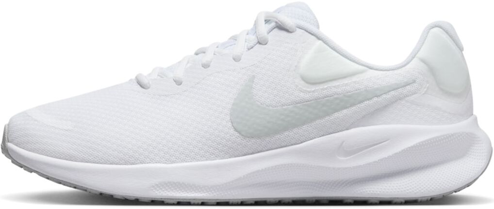 

Кроссовки мужские Nike Revolution 7 белые 9 US, Белый, Revolution 7