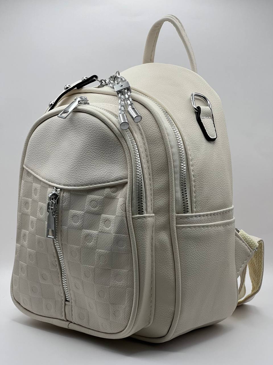 Сумка-рюкзак женская SunGold Р-80101 молочная, 27х22х12 см
