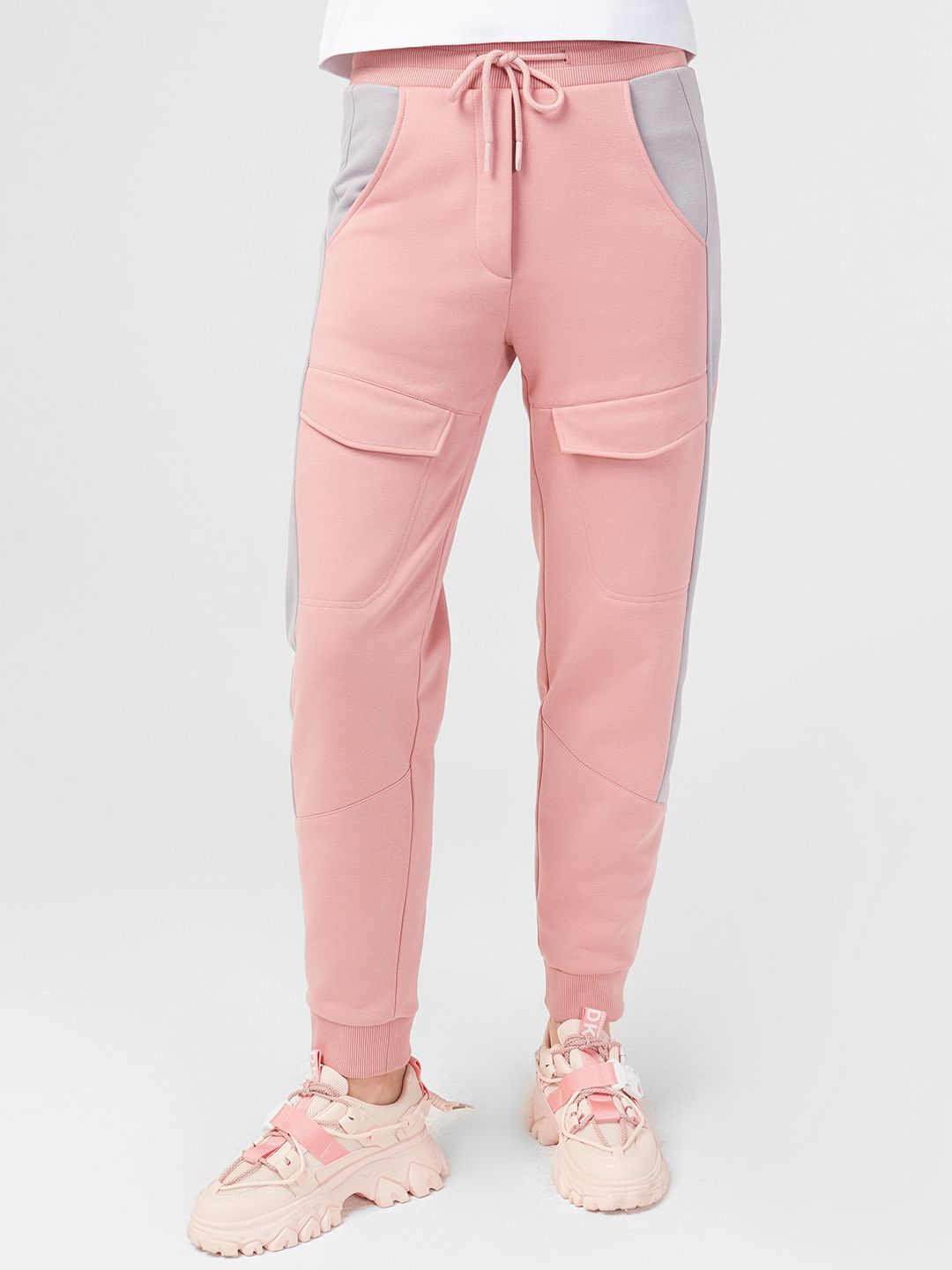 Спортивные брюки женские LO 1822211409 розовые 44 RU