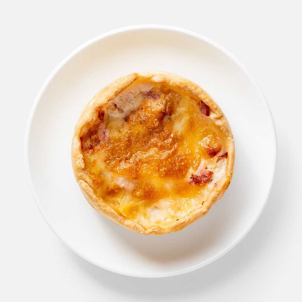 

Киш Свежеготово с колбасой и сыром, 100 г
