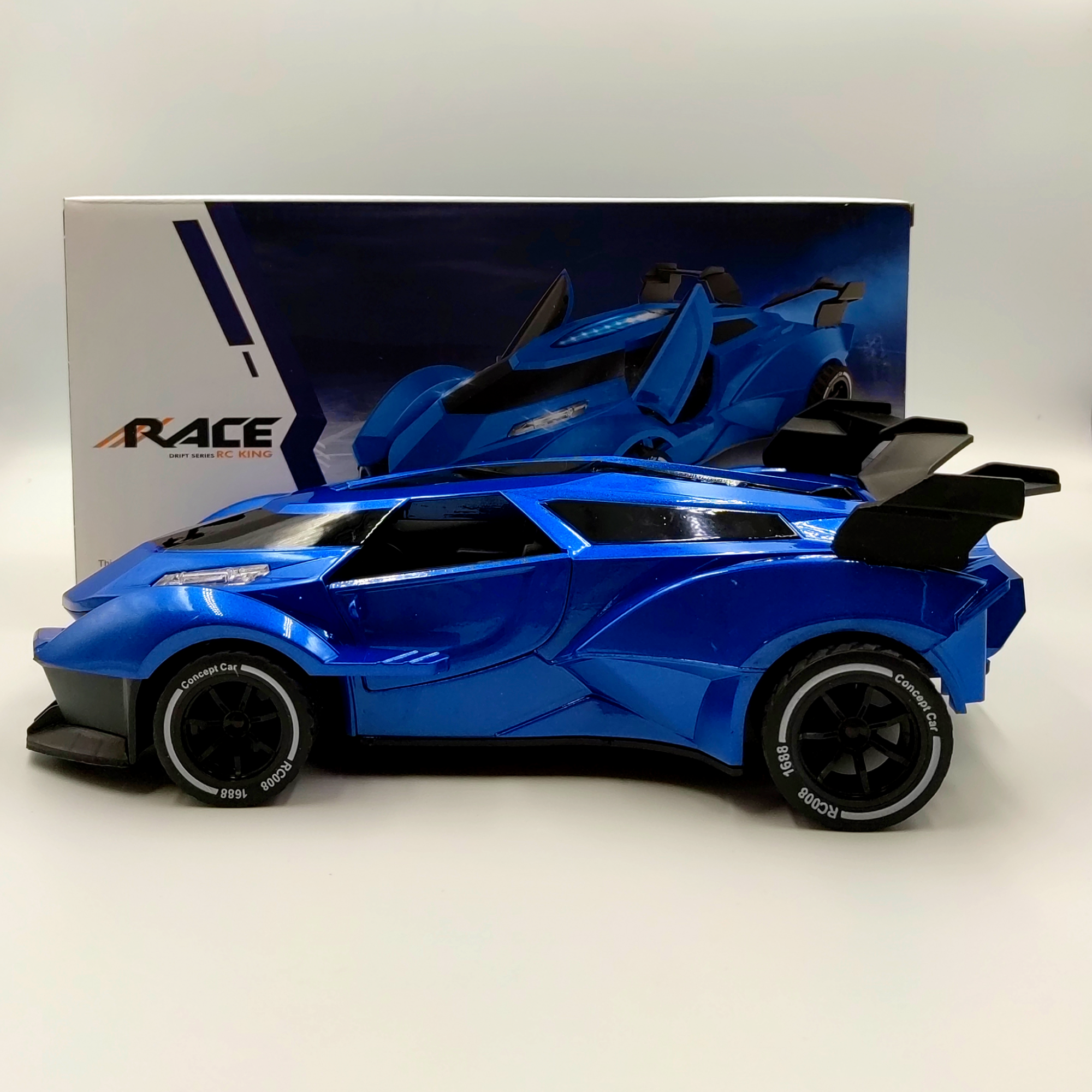 

Игрушечная спортивная машинка на пульте управления, 6+, синий 1330000005