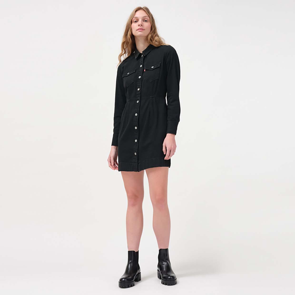 фото Платье-рубашка женское levi's 38950-0000 черное m